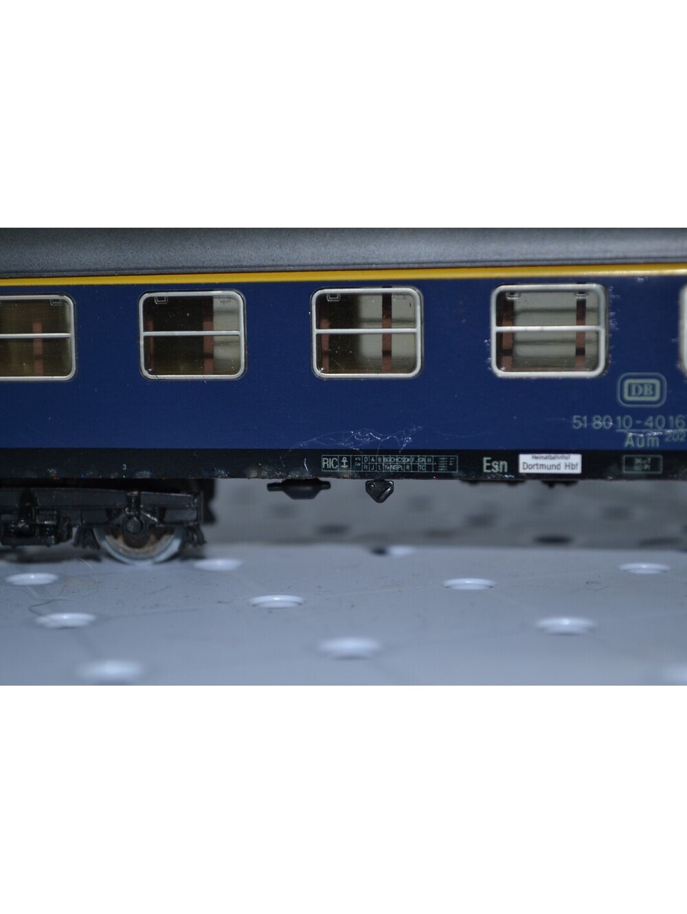 Vintage Marklin HO Gauge 4027 DB Blue Express Coach - Picture 11 of 14